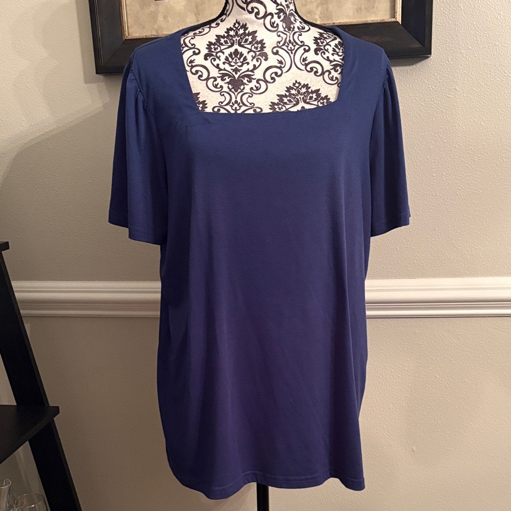 Elegant Blue Women's Top